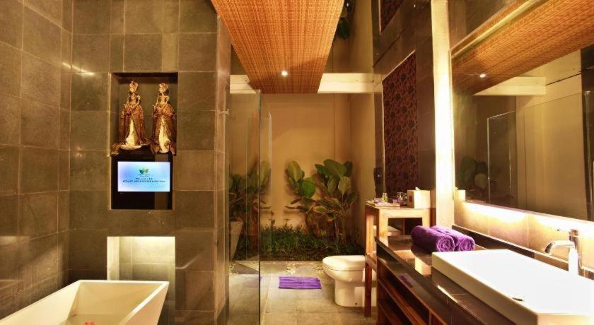 Hotel Grand Mega & Bali