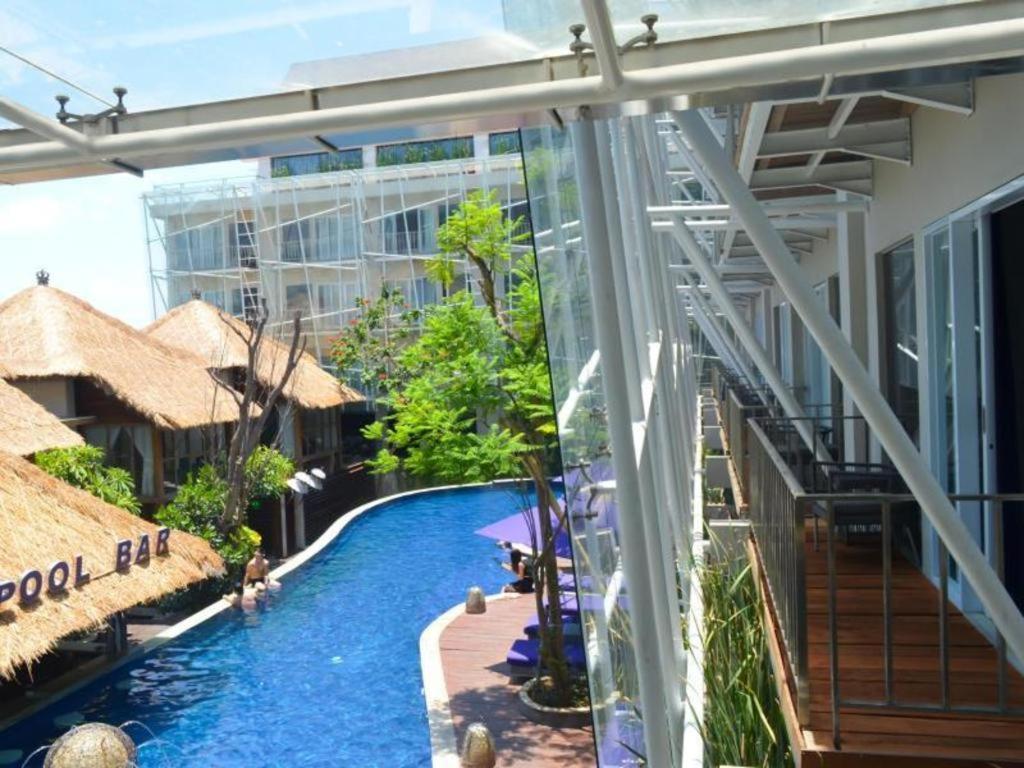 Grand Mega & Bali Hotel 4*